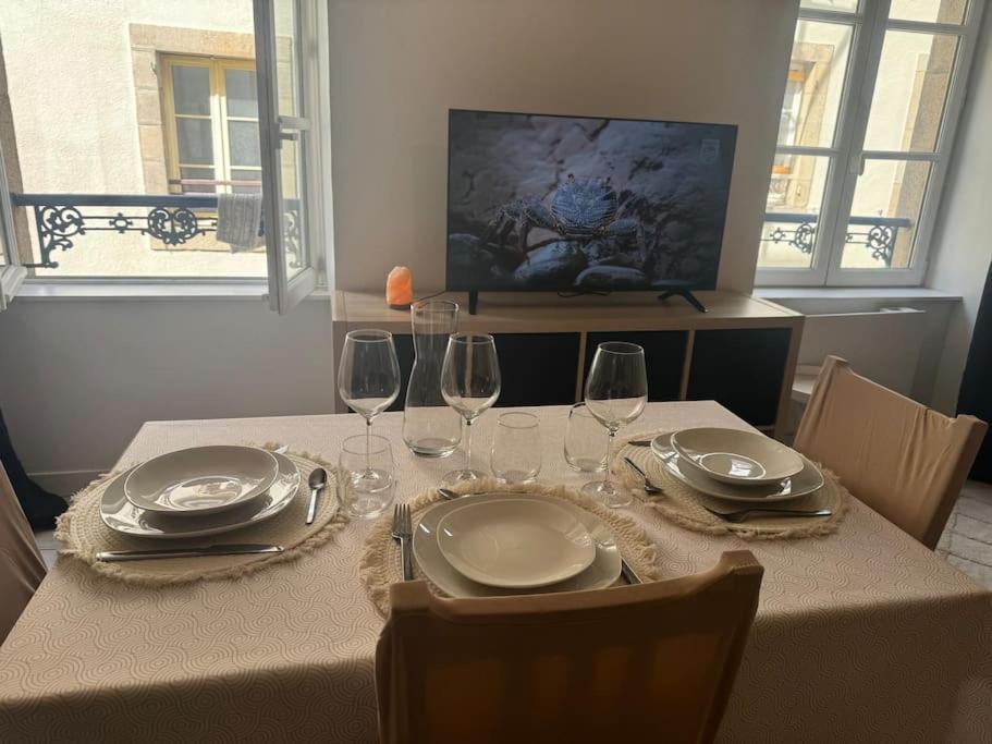 Bel Appartement, Coeur De Morlaix Buitenkant foto
